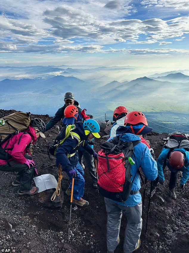102-Year-Old Man Becomes Oldest to Climb Mount Fuji, Sets Guinness World Record