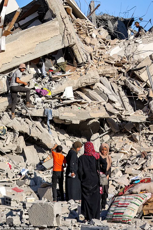 Israeli Defense Forces Issue Urgent Evacuation Orders for Gaza City as Israel Warns of 'Razing' Gaza if Hostages Not Released, Sparking Fears of New Displacement Crisis