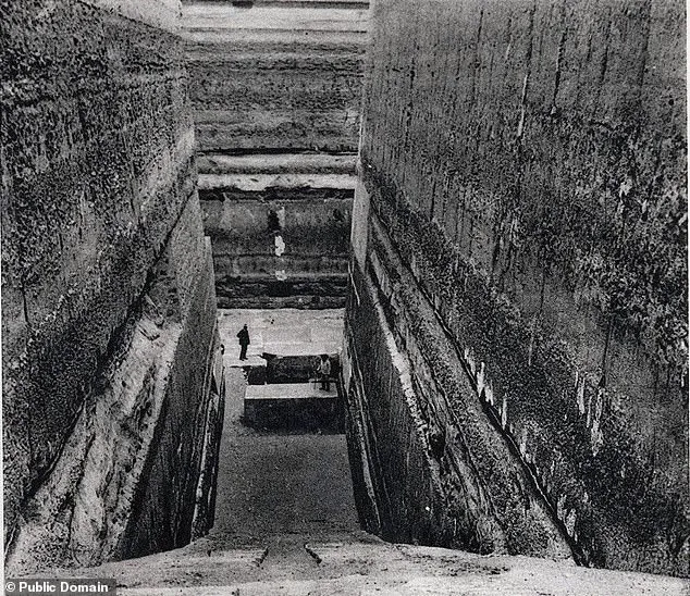 Zawyet El Aryan: Egypt's Mysterious Site Near the Giza Pyramids, Shrouded in Secrecy