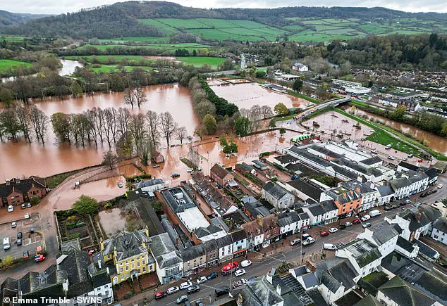 New Study Reveals Accelerating Climate Decline in the UK, Raising Questions About Government Action