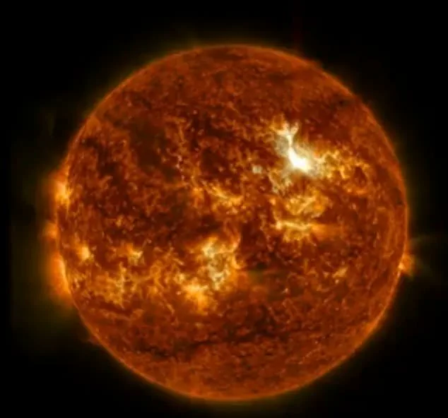 Solar Storm Warning: G4-Level Geomagnetic Storm Poses Risk to Global Technology and Communication Systems