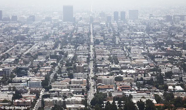 Behind Closed Doors: The Privileged Access to Air Quality Data in the Western U.S. Crisis