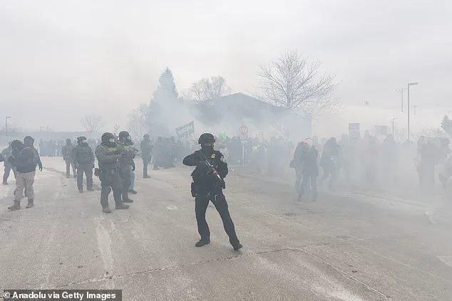 White House Moves 1,500 Paratroopers to Alaska Standby as Minneapolis Protests Turn to 'Warzone'