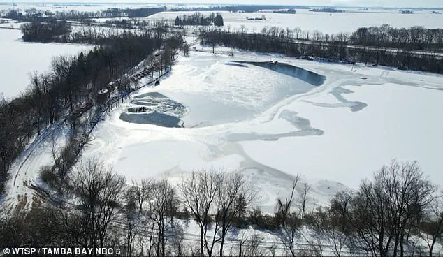 23-Year-Old Man Dies After Rescuing Dog from Frozen Pond During Hunting Trip in Clinton County, Illinois