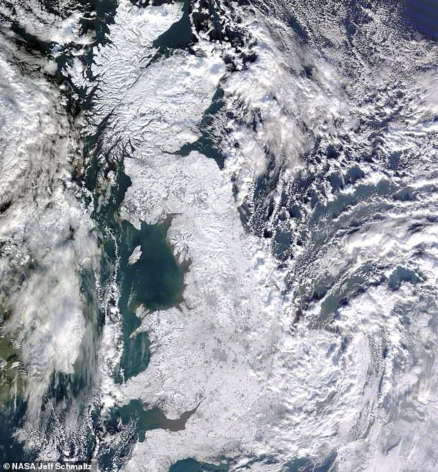 Southern Indian Ocean's 30% Salinity Drop Sparks Fears of Gulf Stream Collapse