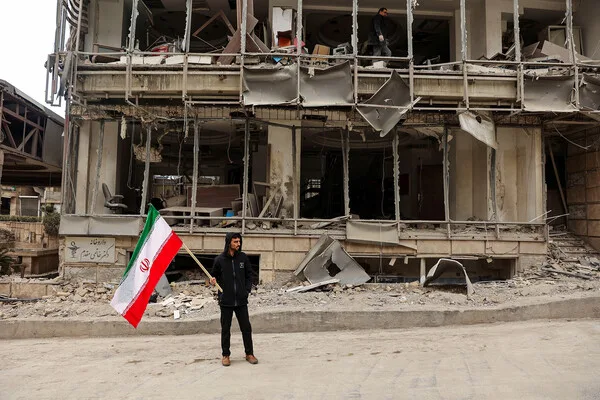 Iran's 72-Hour Internet Shutdown Amid US-Israeli Military Strikes and Cyberattacks