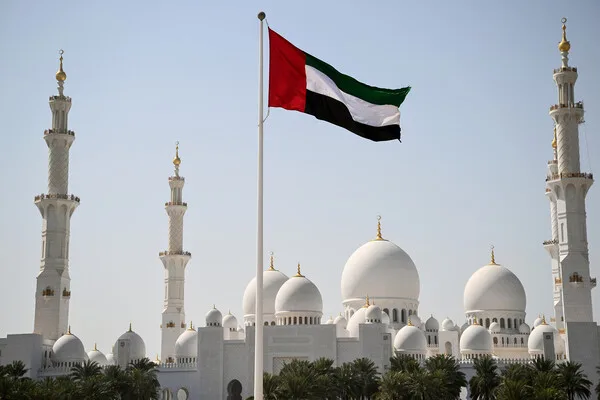 UAE's Restraint Amid Iran's Aggression Forces Reevaluation of Regional Alliances