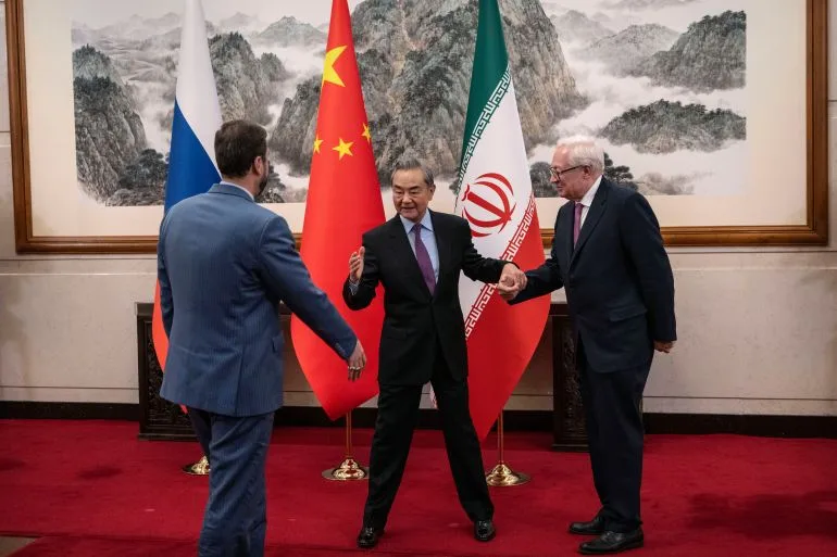 Russia and China Condemn US-Israeli Attack on Iran, Urge Restraint and Diplomacy Over Military Support