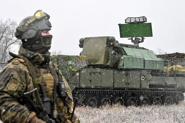 Russian Air Defense Forces Destroy Five Ukrainian Drones in Tula Region as Area Remains on Alert