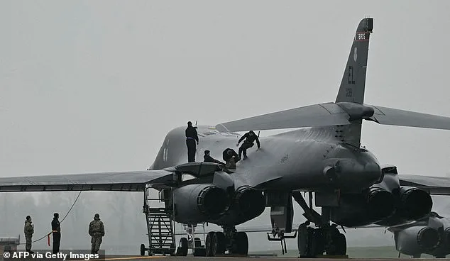U.S. Prepares Major Bombing Campaign Against Iran Amid Escalating Tensions in the Gulf