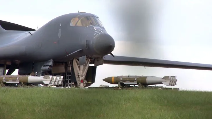 US B-1B Bombers Launch First Direct Strike Against Iran from UK Soil, Using Advanced Precision Munitions