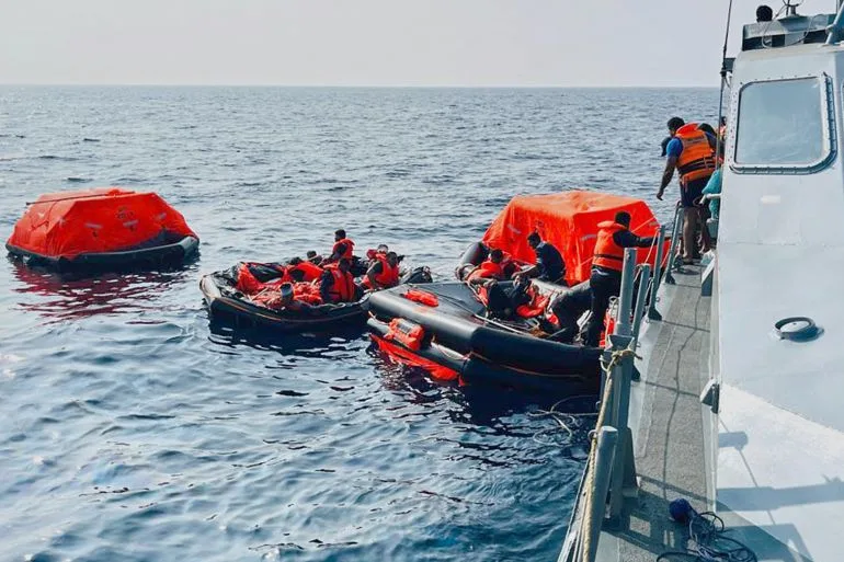 Sri Lanka Repatriates Iranian Sailors' Remains Amid U.S. Submarine Dispute