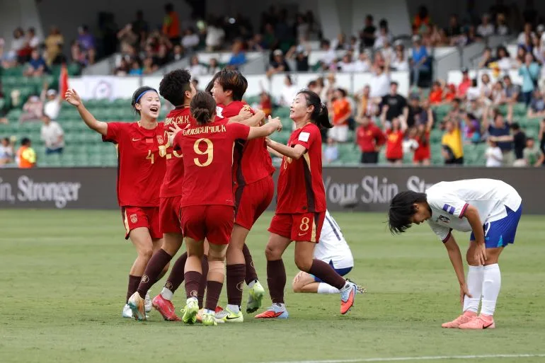 China's Women's Football Team Advances to Semifinals with Hard-Fought 2-0 Win Over Taiwan in Asian Cup Quarterfinal