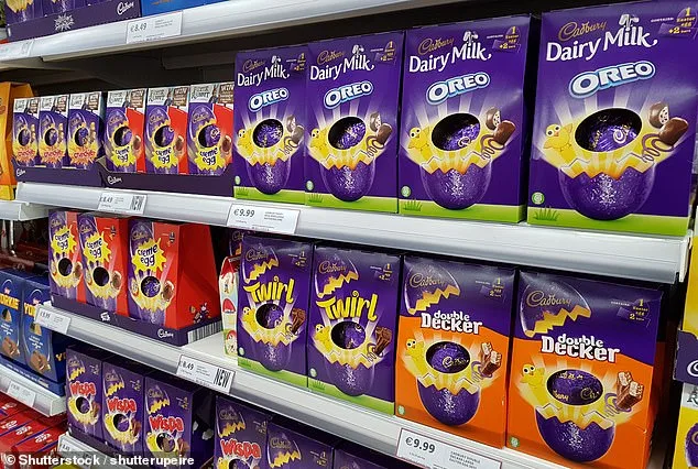 How to Crack an Easter Egg the Right Way: Avoid Messy Smash, Opt for Gentle Tap