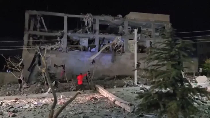 Iranian Missiles Strike Tel Aviv, Wreaking Widespread Destruction as Israeli PM Vows Retaliation