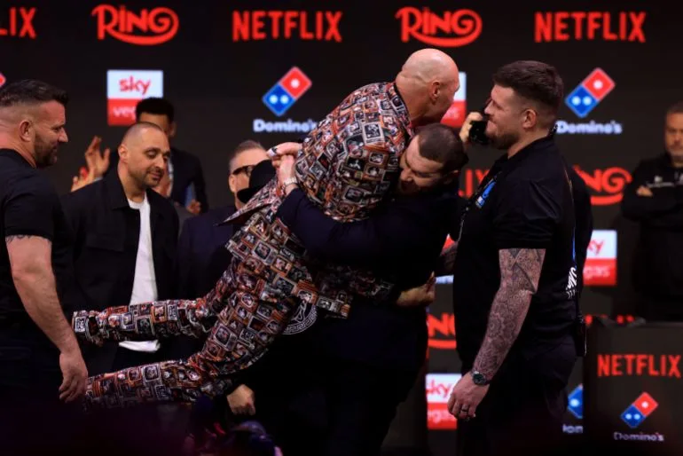 Tyson Fury Returns: Clash with Makhmudov and Rematch Hopes with Joshua