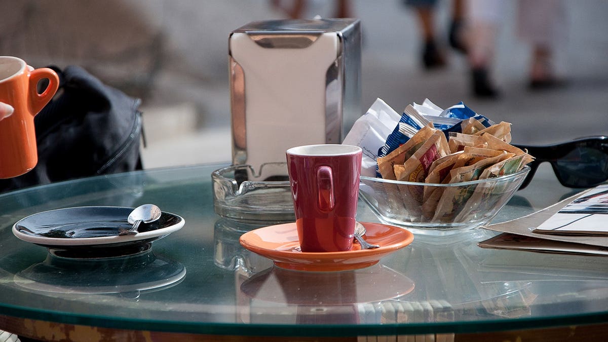 Artificial Sweeteners: A Multigenerational Weight Loss Pitfall?