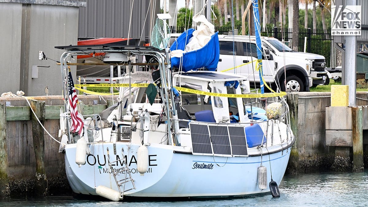Investigators intensify search for vanished Lynette Hooker in Florida and Bahamas.